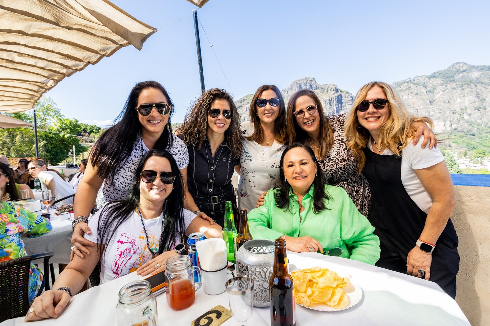 Celebración en el roof de Casa Ehua