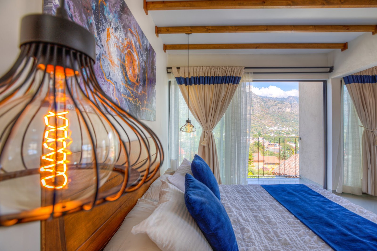 Loft con vista 180° al Tepozteco en Casa Ehua