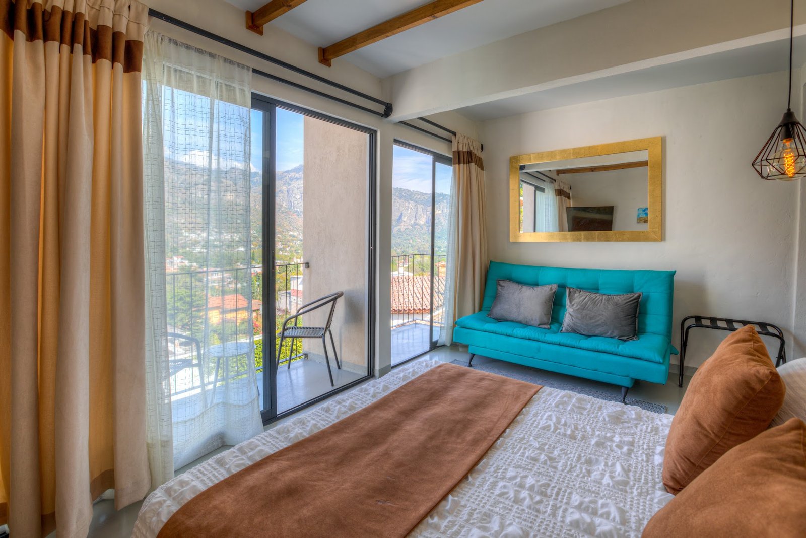 Suite Panorámica frente al Tepozteco en Casa Ehua – foto 2