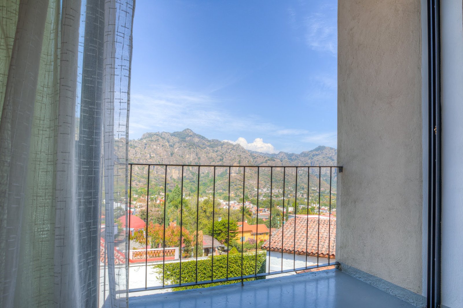 Suite Panorámica frente al Tepozteco en Casa Ehua – foto 3