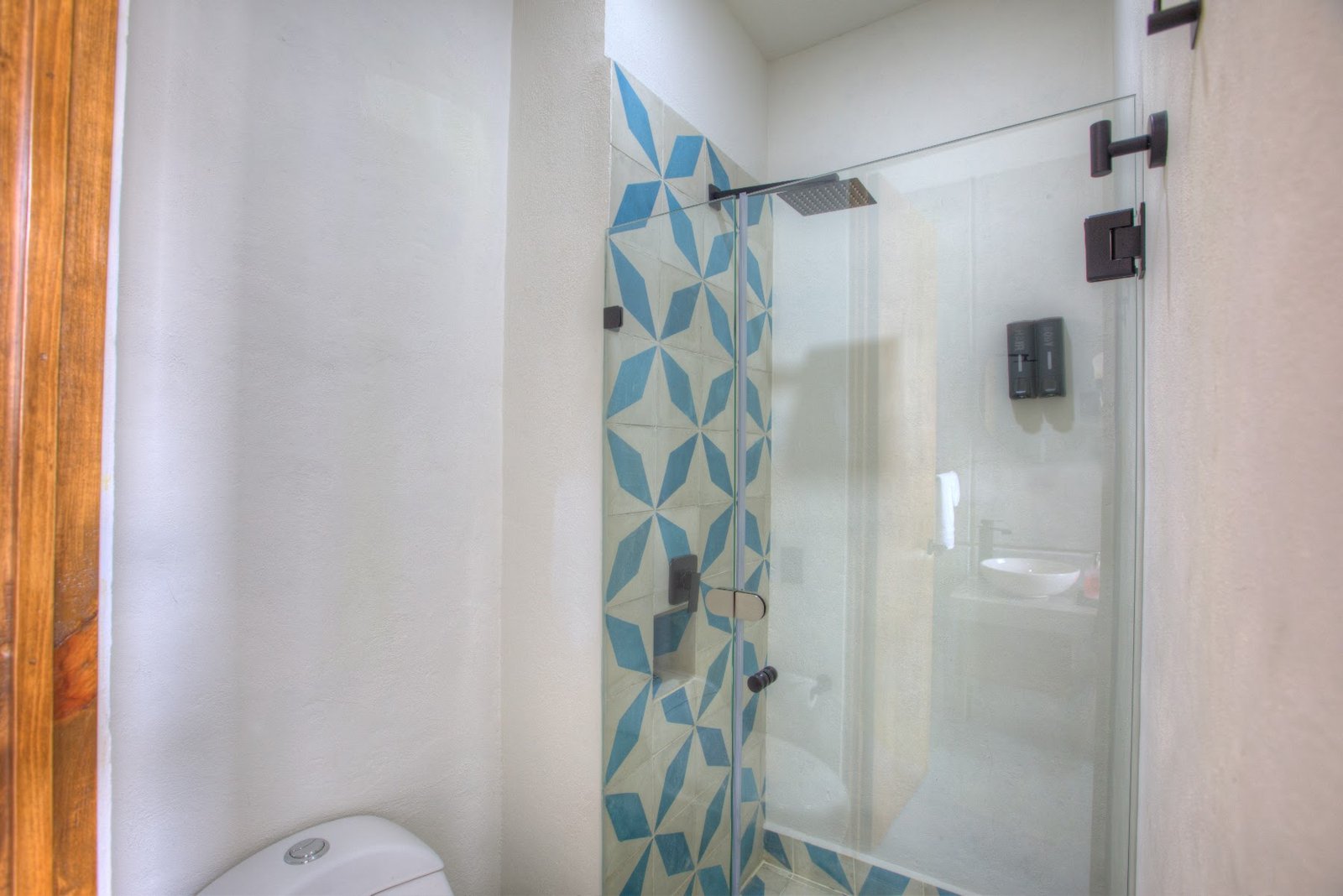 Habitación en planta baja con terraza privada en Casa Ehua – foto 3