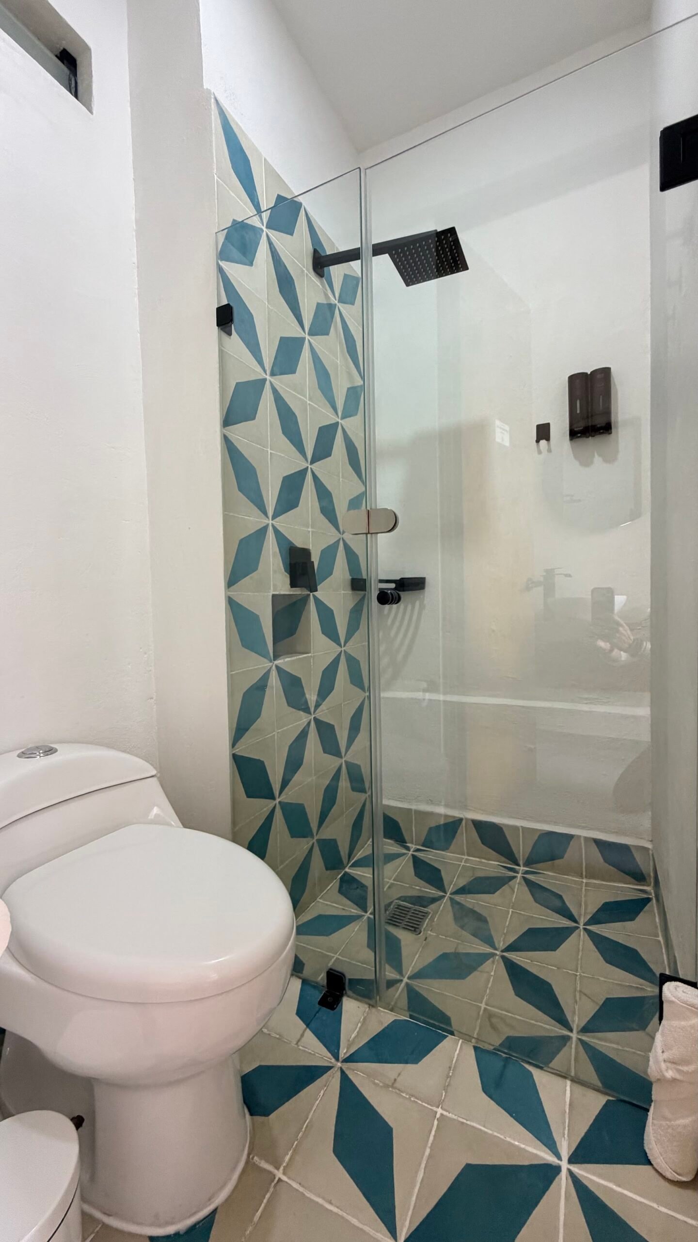 Habitación en planta baja con terraza privada en Casa Ehua – foto 7