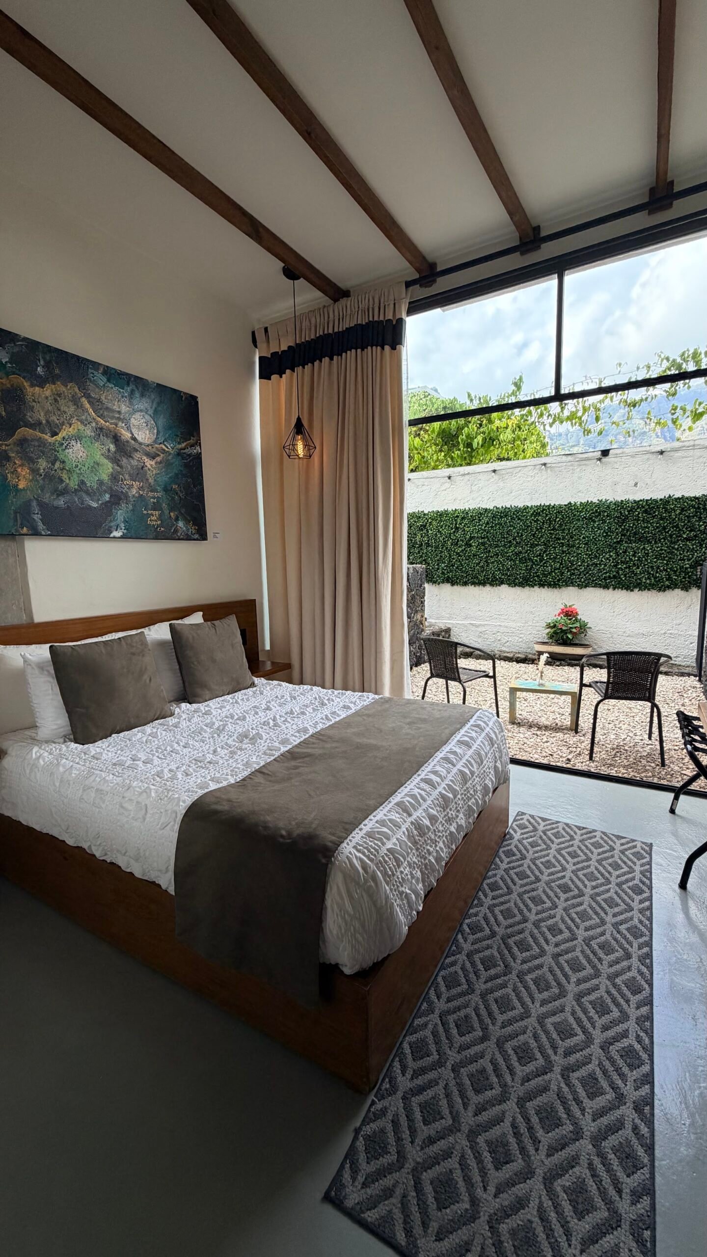 Habitación en planta baja con terraza privada en Casa Ehua – foto 10